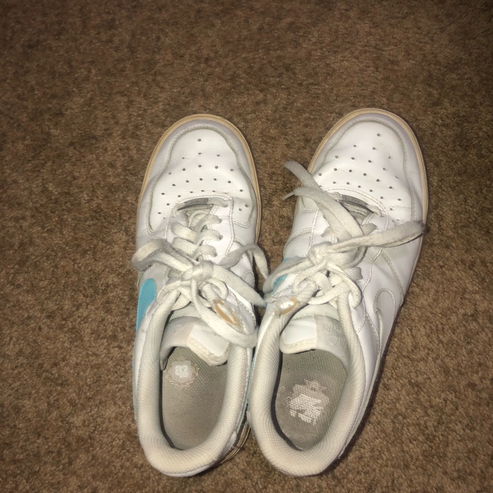 Nike Air Force Sneakers